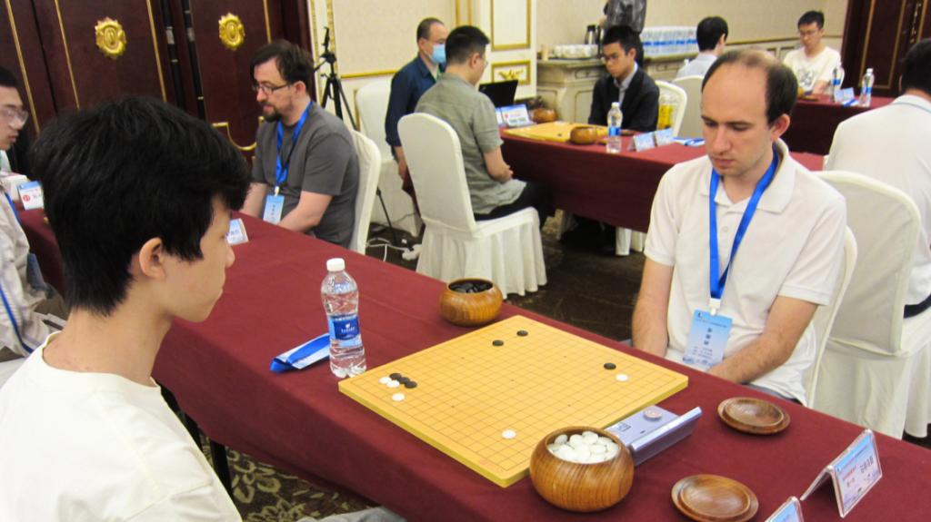 The European Pro team fighting in the Chinese League C