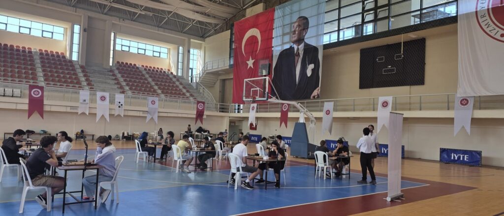 Players at their boards in the IZTECH sports centre